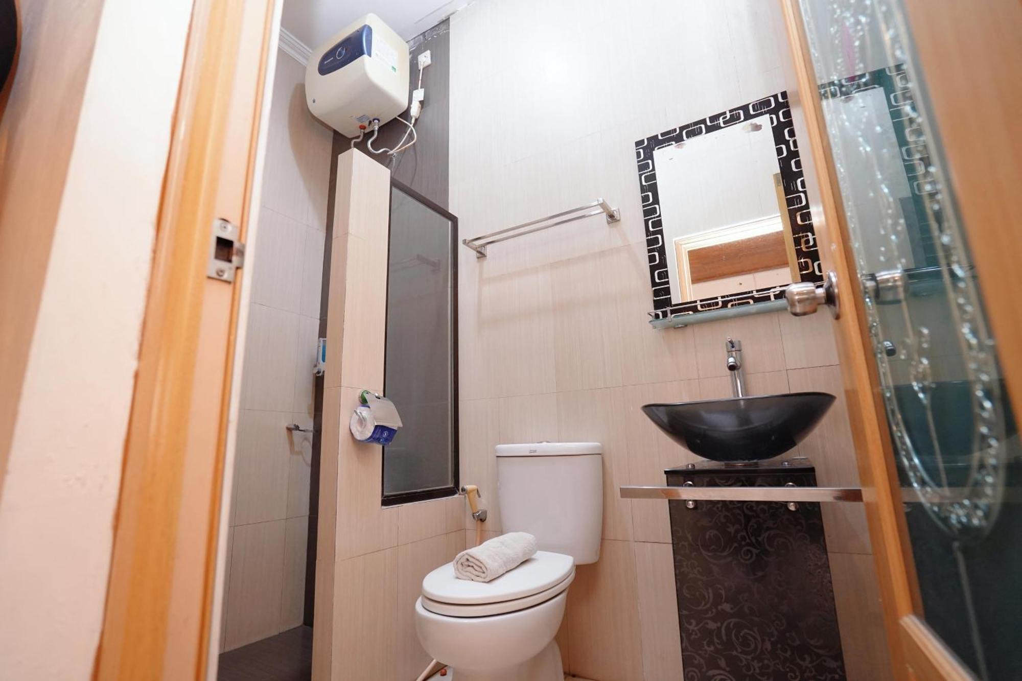 D Ajenk Boutique Guesthouse Kejayan Ngoại thất bức ảnh