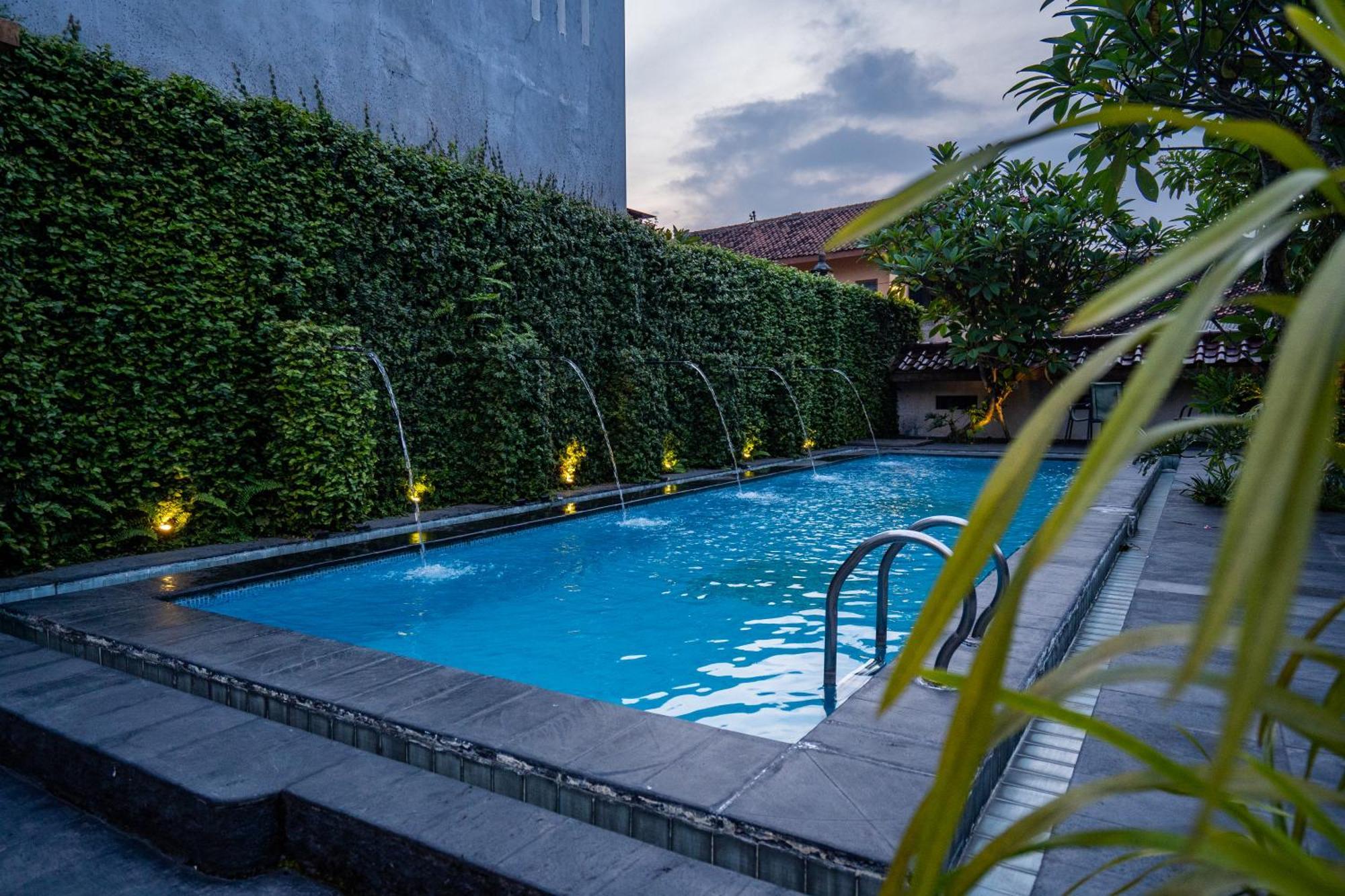 D Ajenk Boutique Guesthouse Kejayan Ngoại thất bức ảnh