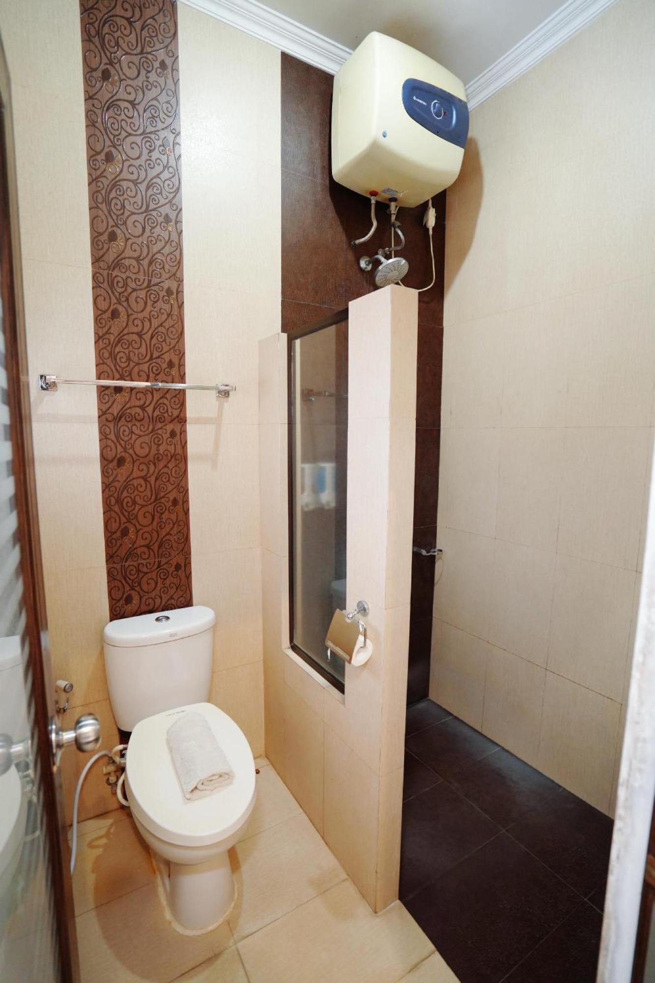 D Ajenk Boutique Guesthouse Kejayan Ngoại thất bức ảnh