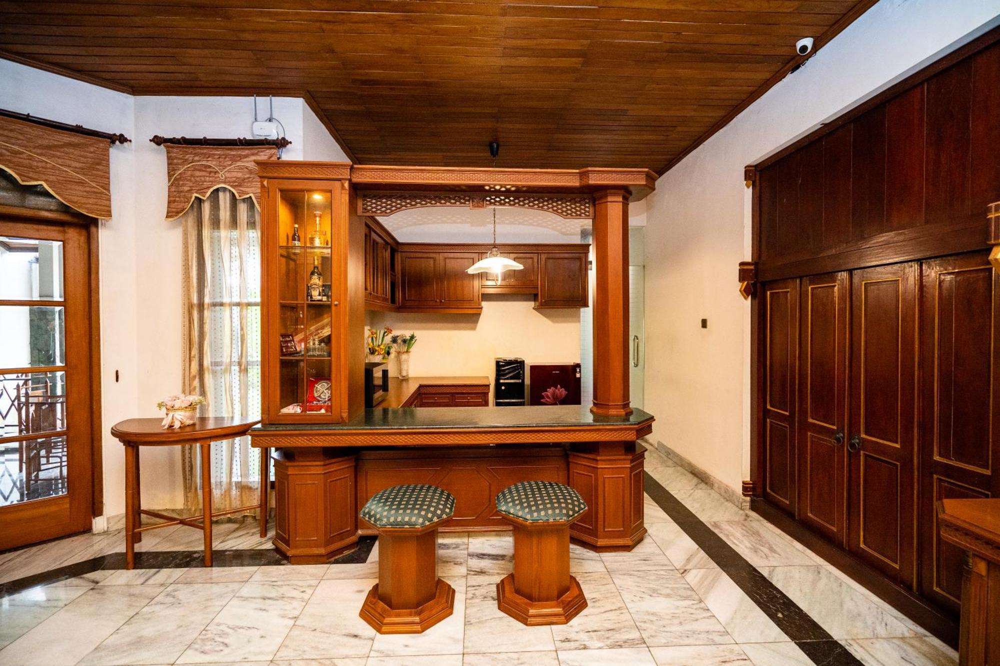 D Ajenk Boutique Guesthouse Kejayan Ngoại thất bức ảnh