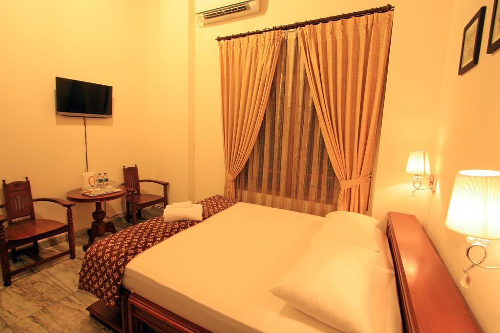 D Ajenk Boutique Guesthouse Kejayan Phòng bức ảnh