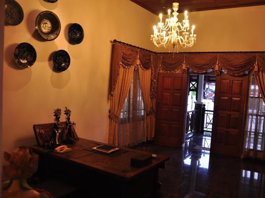 D Ajenk Boutique Guesthouse Kejayan Ngoại thất bức ảnh